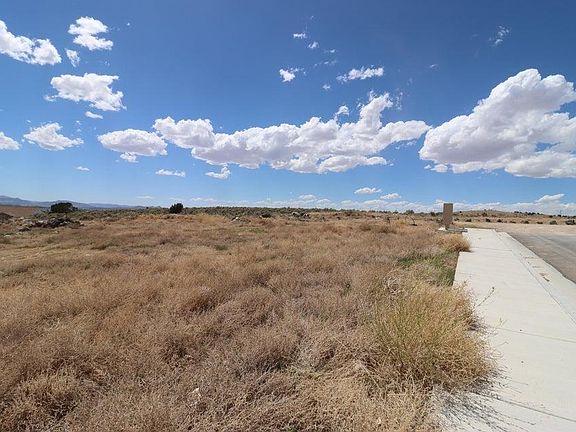 3rd image of 5271 N Pinnacle Dr Lot 9
