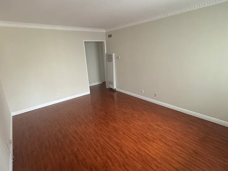 740 N Edinburgh Ave #1 — Photo 3