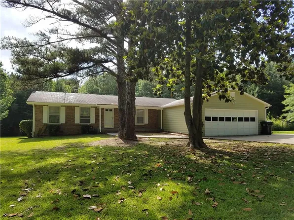 6575 Camp Valley Rd, Atlanta, GA 30296