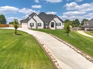 314 Arlington Way, Springdale, AR 72762