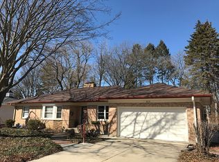 816 Murray Ave, Elgin, IL 60123