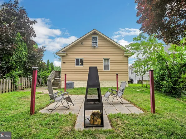 143 Manor Ave, Oaklyn, NJ 08107