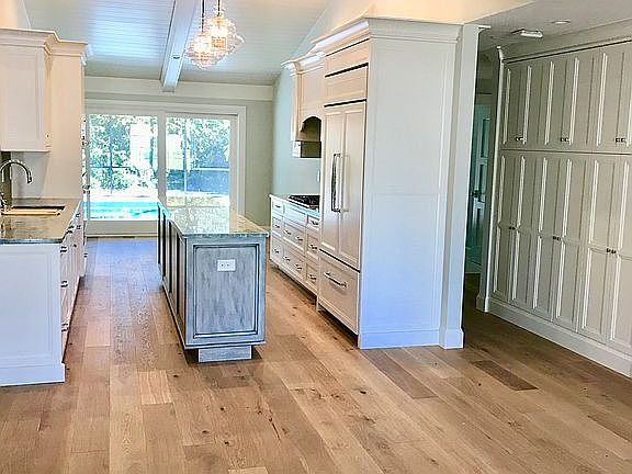 Ruffino Custom Cabinetry