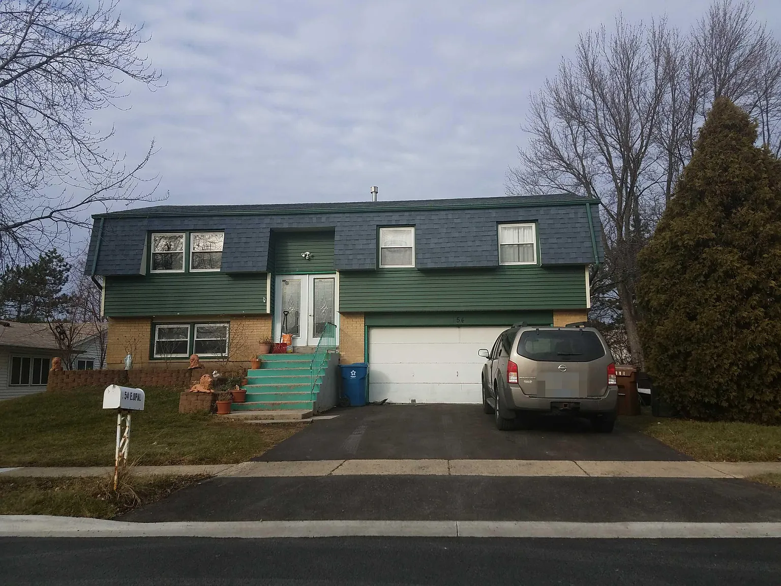 54 Opal Ave photo 1