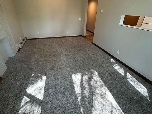3rd image of 728 E 16th St APT 21