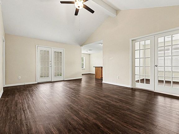 3rd image of 4623 Trinity River Ct