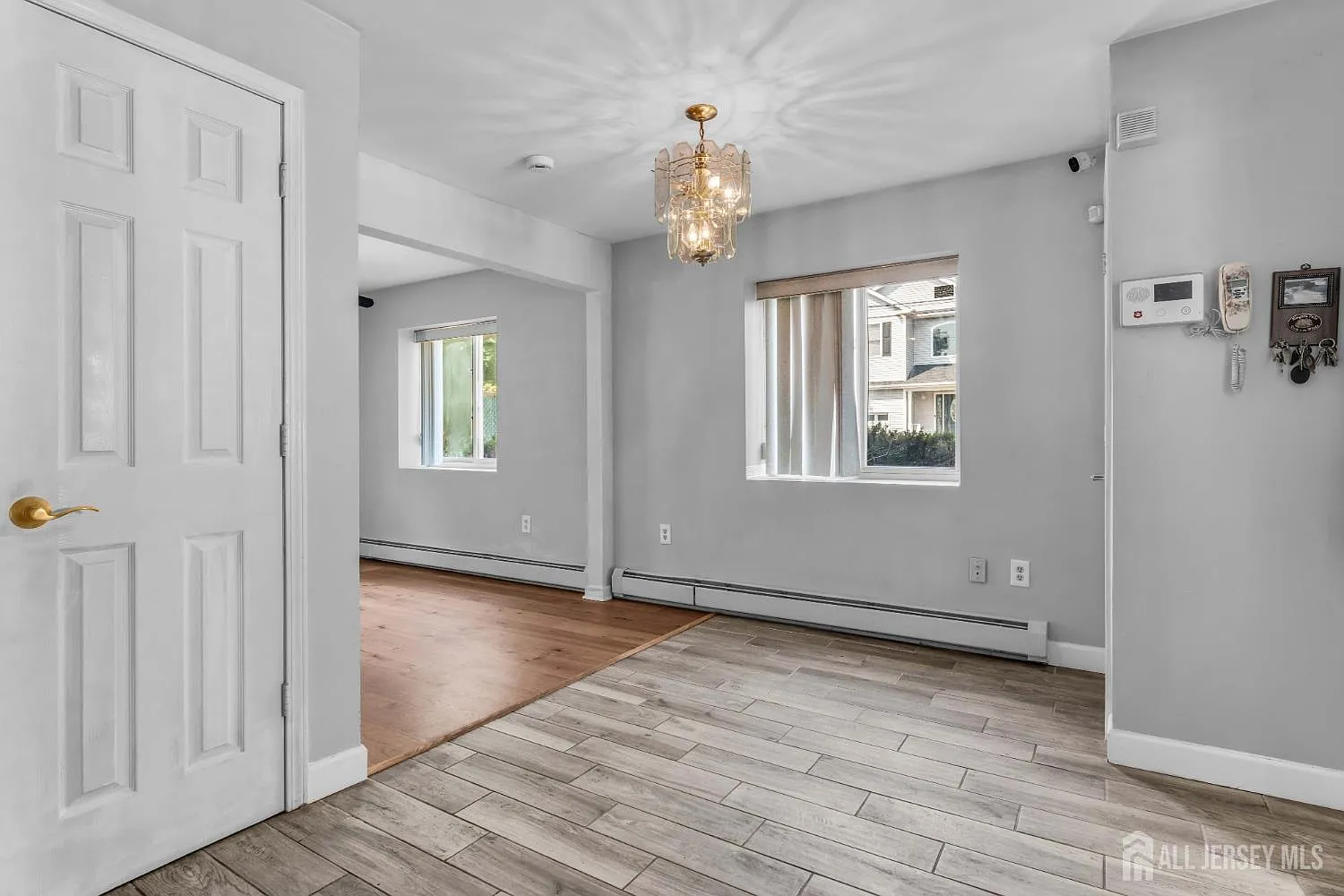 3 bed, 2.0 bath, $3,400 — Photo 3