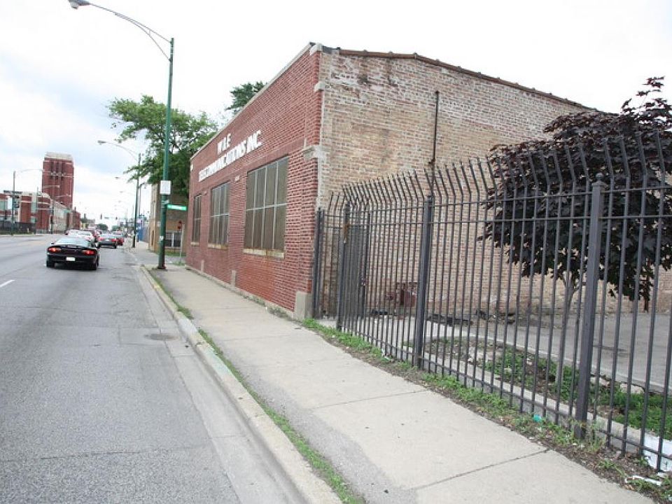 1st image of 1234 N Cicero Ave