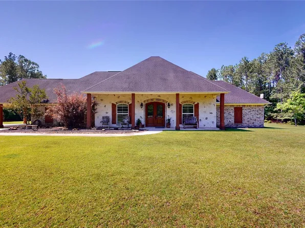 8203 Dakota Dr, Lumberton, TX 77657