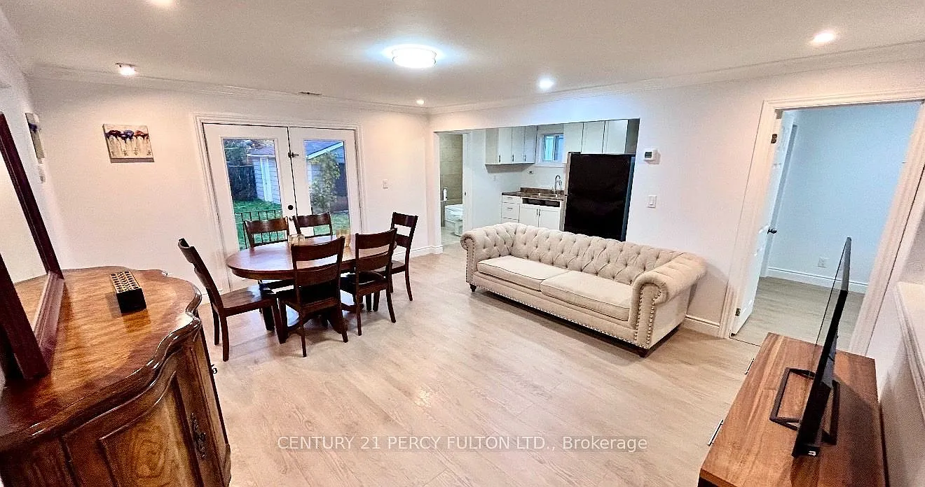 3 bed, $2,650 — Photo 3