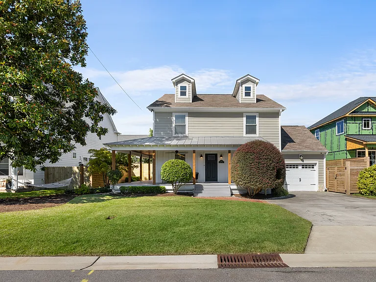 809 Virginia Ave — Photo 2