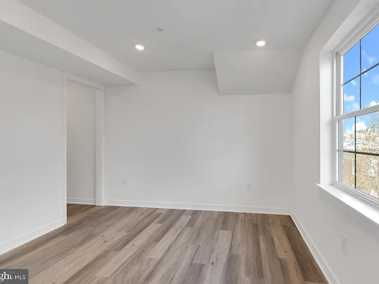 1116 S 7th St #2 — Photo 26