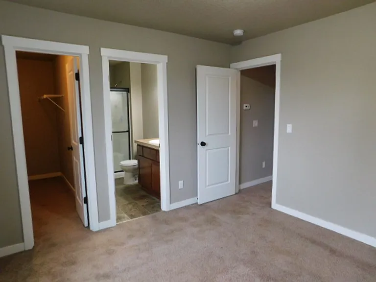 297 Helton Way SE — Photo 8