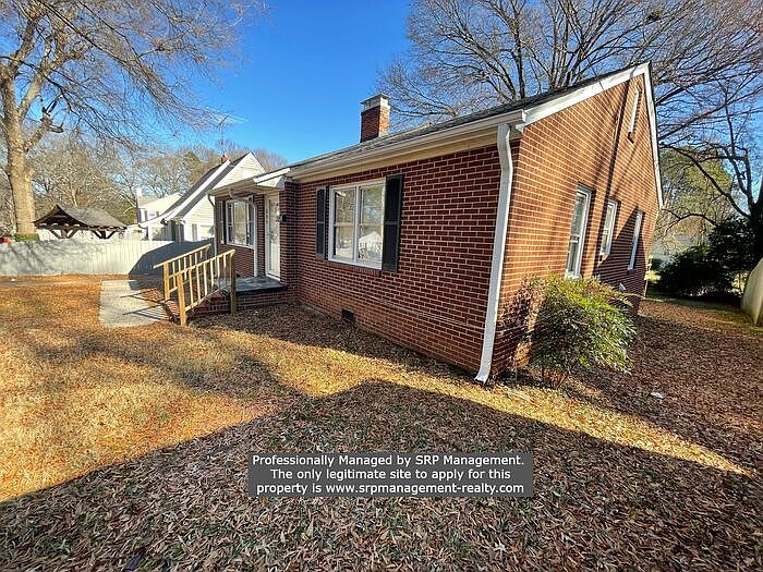 1st image of 204 Oakdale St
