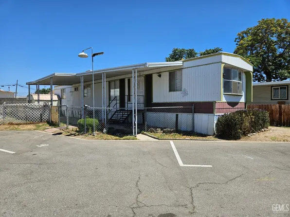 5000 Pierce Rd #16, Bakersfield, CA 93308