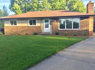 12125 W Wren Ct, Milwaukee, WI 53225