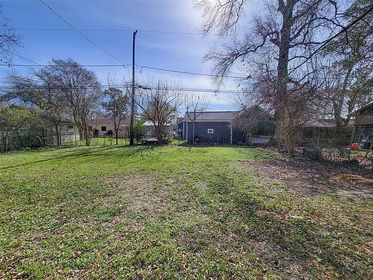 12422 Mylla St — Photo 24