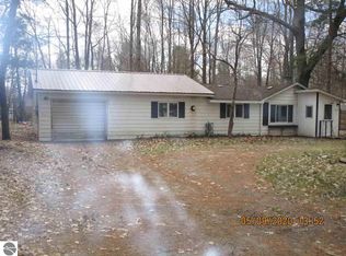 1512 Poplar Ave, Kalkaska, MI 49646
