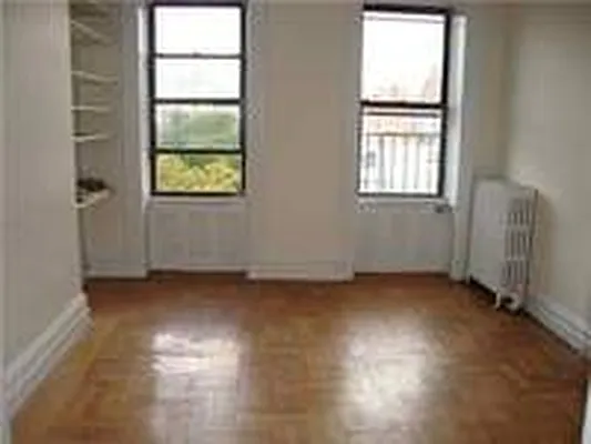 Rented by Luxor Homes & Investment Realty | media 20