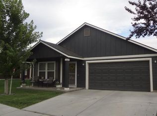 1221 SW Greeley St, College Place, WA 99324