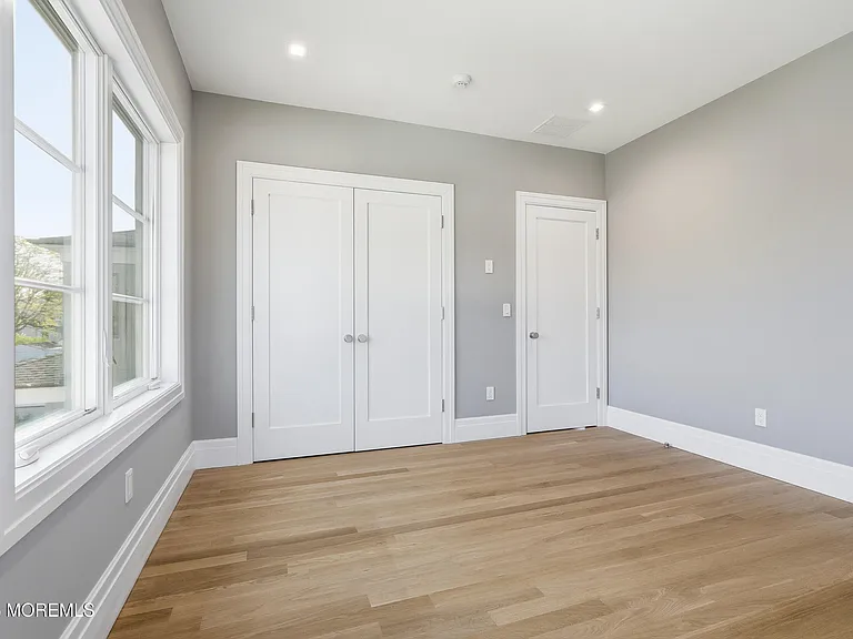 84 Cooper Ave — Photo 39
