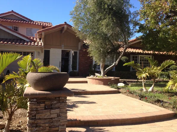 10821 Vida Dr, Villa Park, CA 92861
