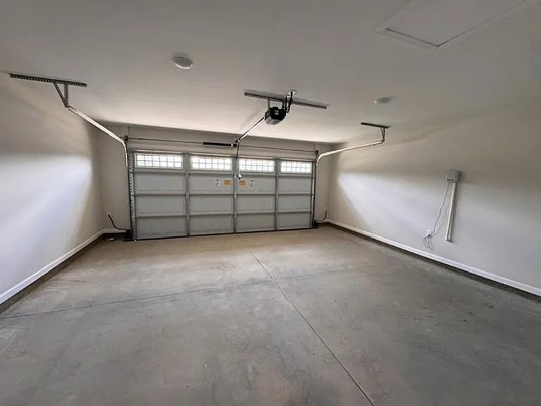 47 Coolidge Dr — Photo 24
