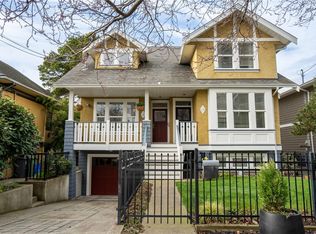 132 Clarence St, Victoria, BC V8V 2J2