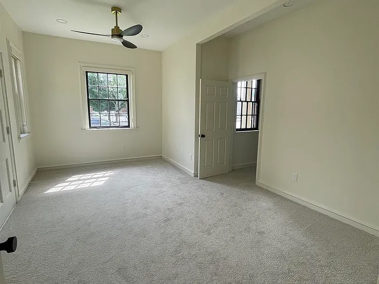 1005 Madison Ave — Photo 48