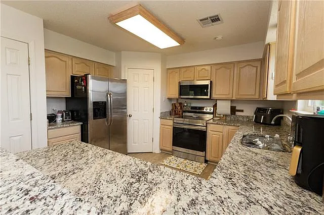 26321 Mildred Dr — Photo 8