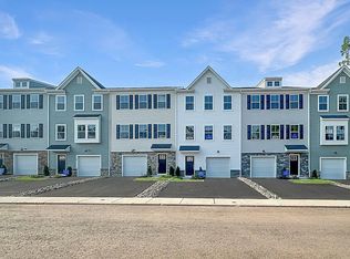 4 Bennetts Ct, Hatfield, PA 19440