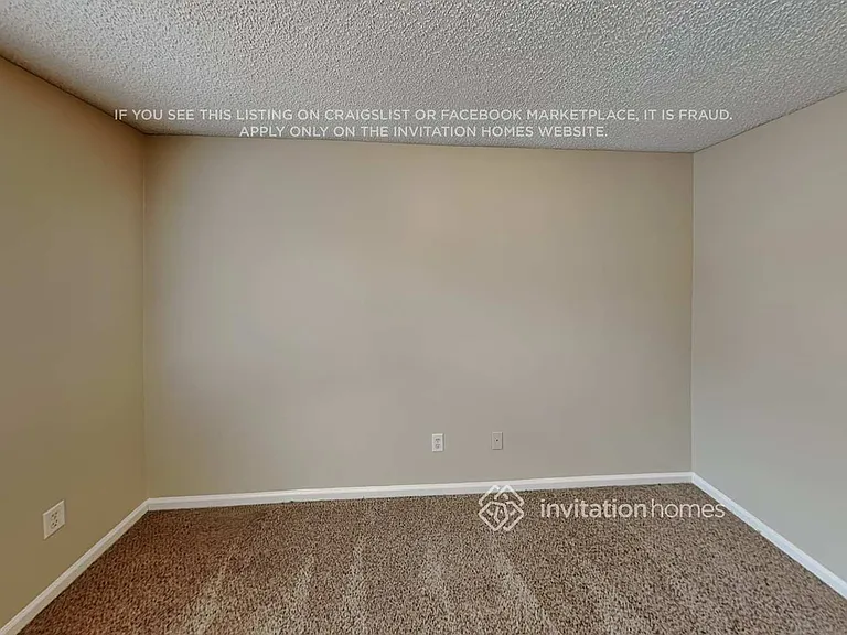 13581 Ashford Wood Ct E — Photo 13