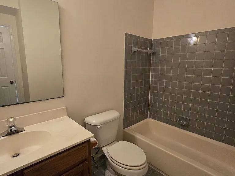 733 Victorian Pl — Photo 8