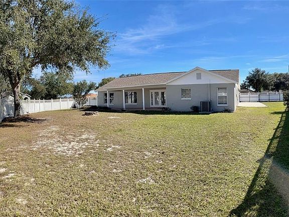 3rd image of 10317 Sedgebrook Dr
