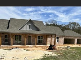 40 Knight Rd, Sumrall, MS 39482