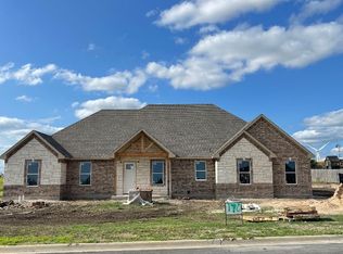 170 Northside Dr, Muenster, TX 76252