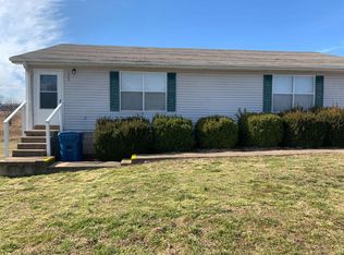 523 Hutchens Rd, Martin, TN 38237