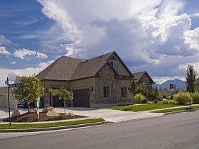 1st image of 4137 Park Hollow Ln