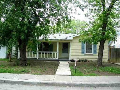 1st image of 1827 CLOWER ST