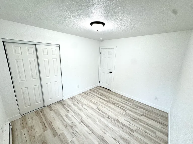 135 Parkwood Cir — Photo 9
