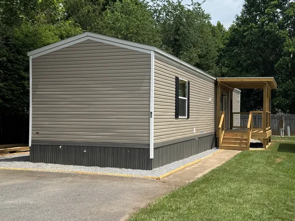(undisclosed Address), Waynesville, NC 28785