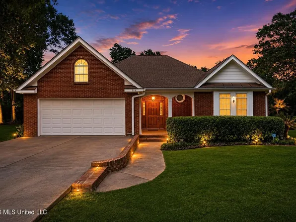 376 Lakeview Blvd, Biloxi, MS 39531