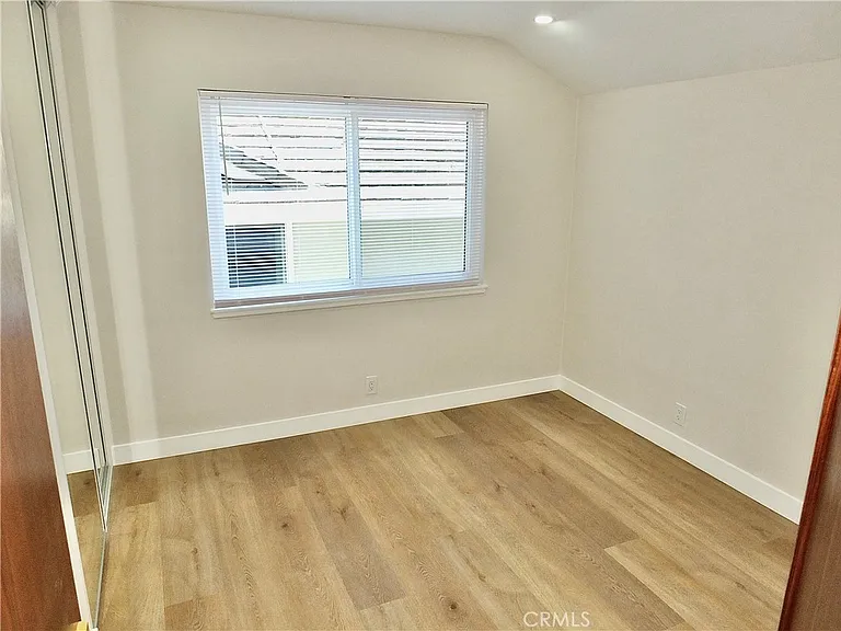 652 Margo Ave — Photo 17