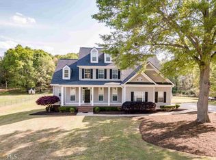 351 Ridge Mill Ln, Commerce, GA 30529