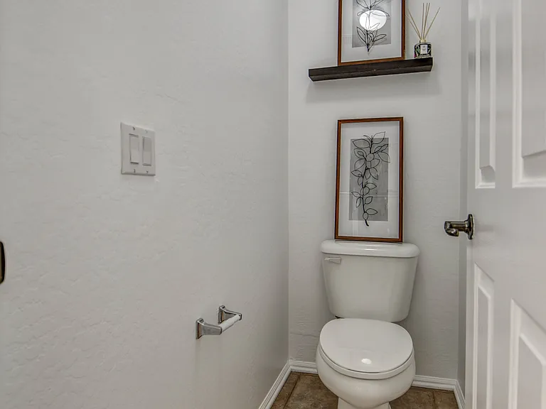 4937 W Nancy Ln — Photo 17