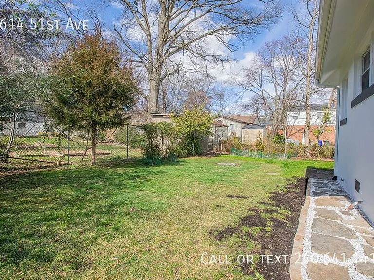 9614 51st Ave — Photo 37