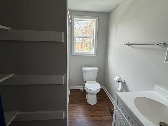 4th image of 2302 Dunkirk Ave NE