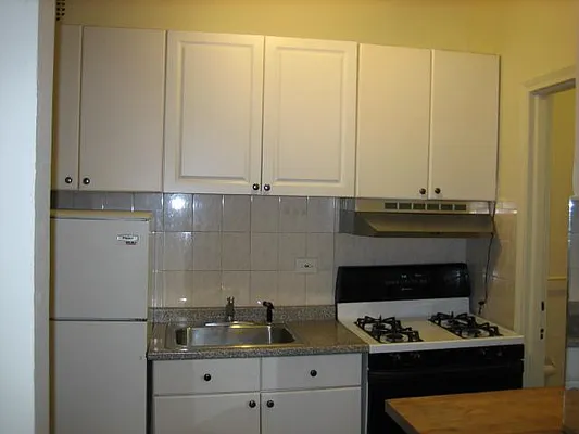 Rented by Town Residential | media 49