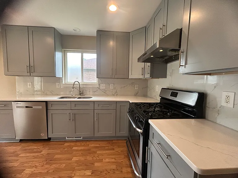 46129 Creekside Blvd — Photo 9
