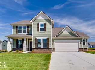 385 N Post Oak Dr, Mooresville, IN 46158